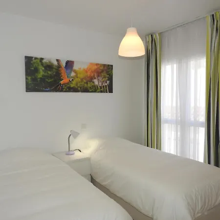 Sierramar Apartment *